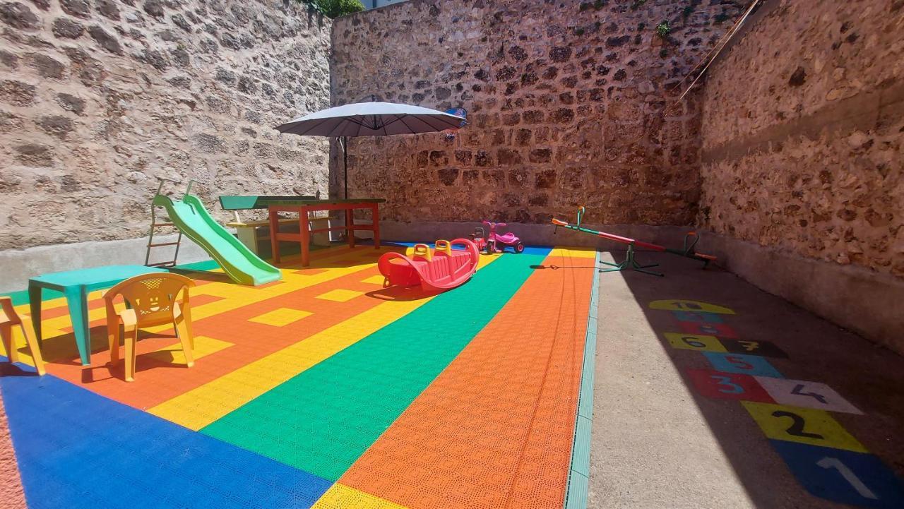 Villa Secret Gardens Mostar Bagian luar foto