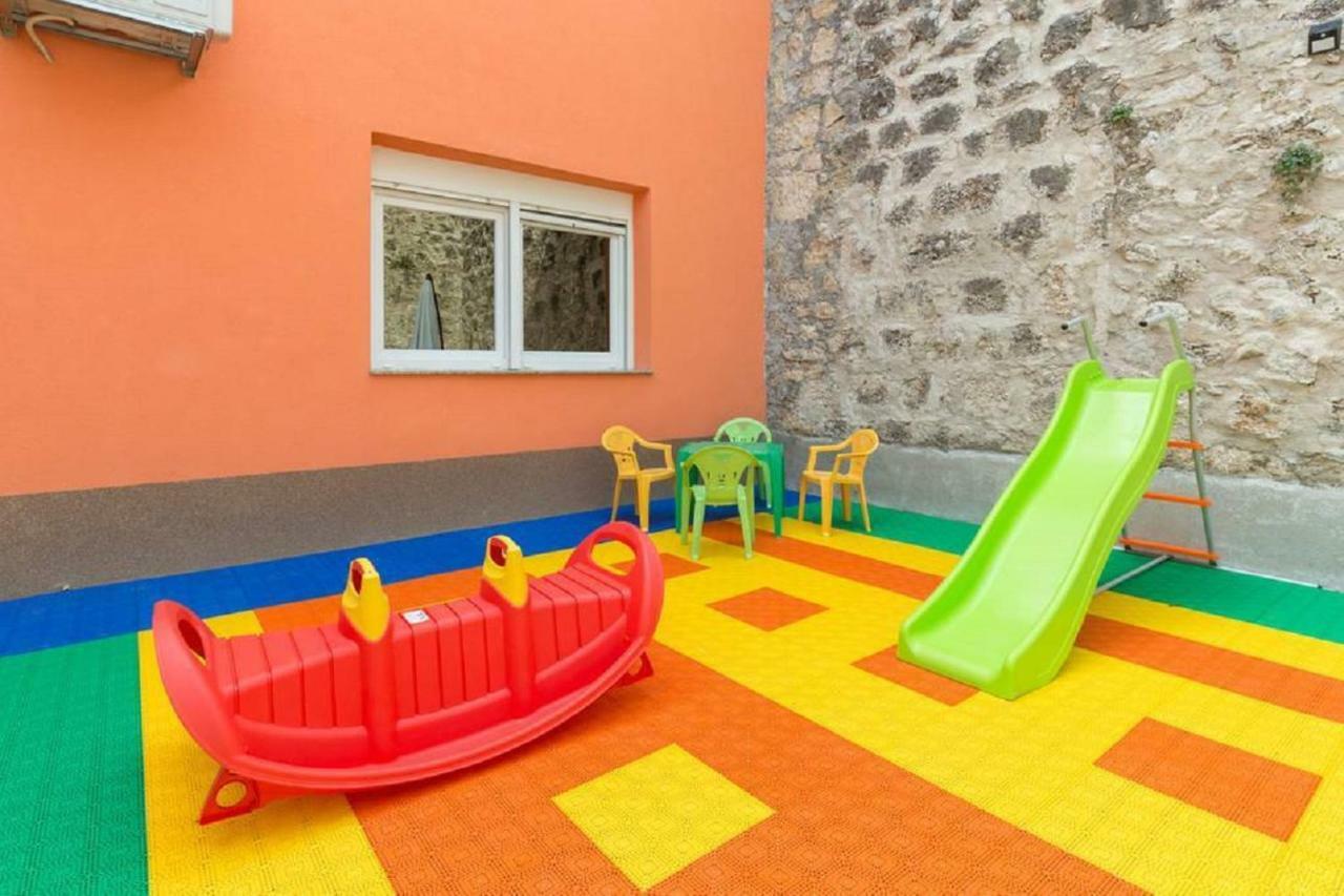 Villa Secret Gardens Mostar Bagian luar foto