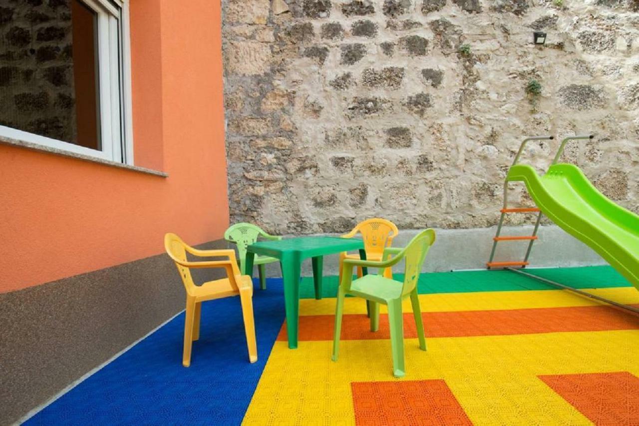 Villa Secret Gardens Mostar Bagian luar foto